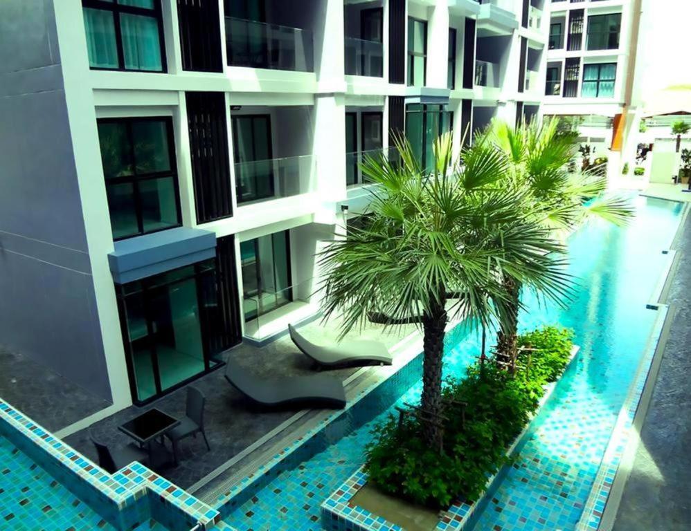 Двух-Комнатная Квартира В Кондоминимуме "Tropikal Garden" Pattaya Buitenkant foto
